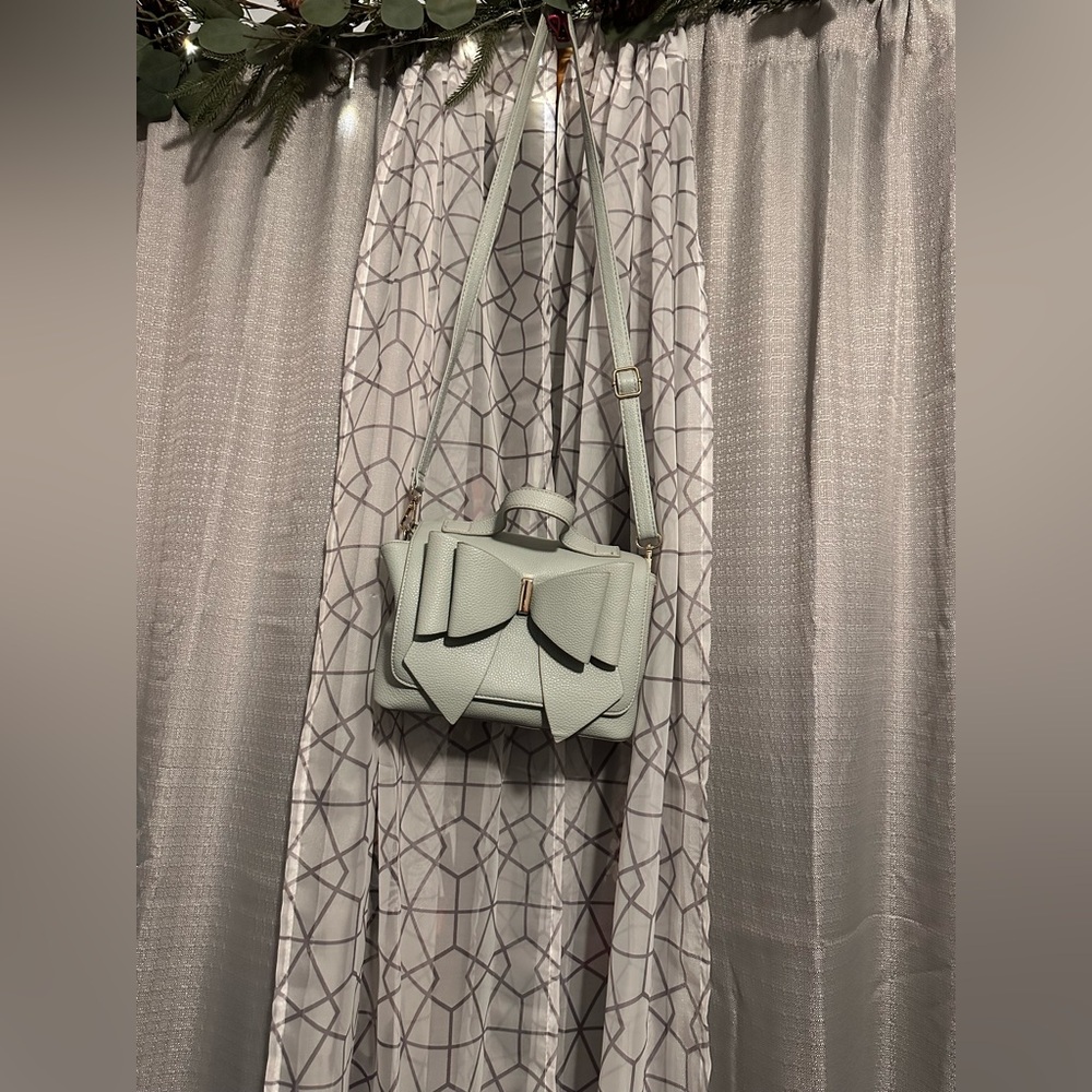 Blue Bow Purse - Picture 2 of 4